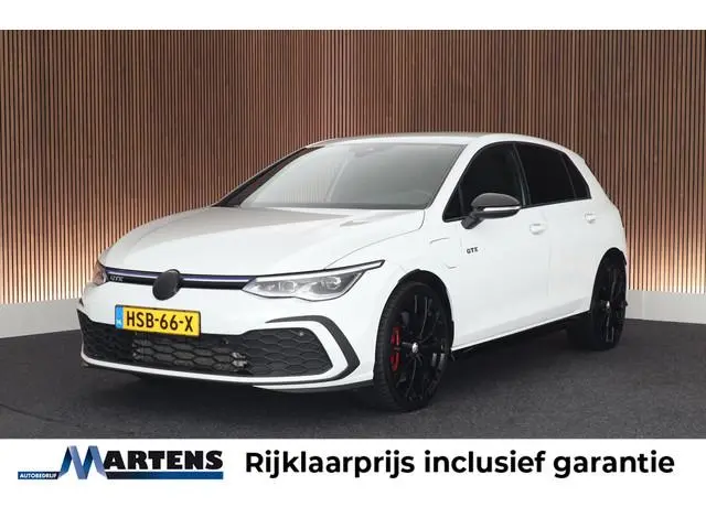 Volkswagen Golf 1.4 245pk eHybrid GTE Sterrenhemel Stoelverwarming Virtual Cockpit Navigatie