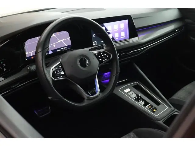 Volkswagen Golf 1.4 245pk eHybrid GTE Sterrenhemel Stoelverwarming Virtual Cockpit Navigatie