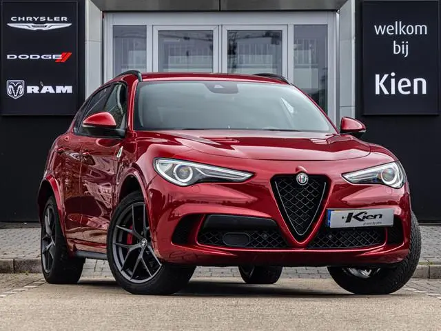 Alfa Romeo Stelvio 2.9 V6 AWD Quadrifoglio | Harman/Kardon | Seats Pack | Adaptive cruise control |