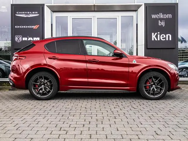 Alfa Romeo Stelvio 2.9 V6 AWD Quadrifoglio | Harman/Kardon | Seats Pack | Adaptive cruise control |
