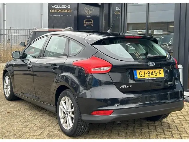 Ford Focus 1.0 Trend Edition | 2e Eigenaar | NL AUTO | NAP | Onderhoudshistorie | Airco | Navigatie...