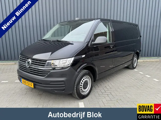 Volkswagen Transporter 2.0 TDI L2H1 28 Economy Business | Trekhaak | Apple Carplay/ Android Auto | Cruise control | Parkeersensoren |