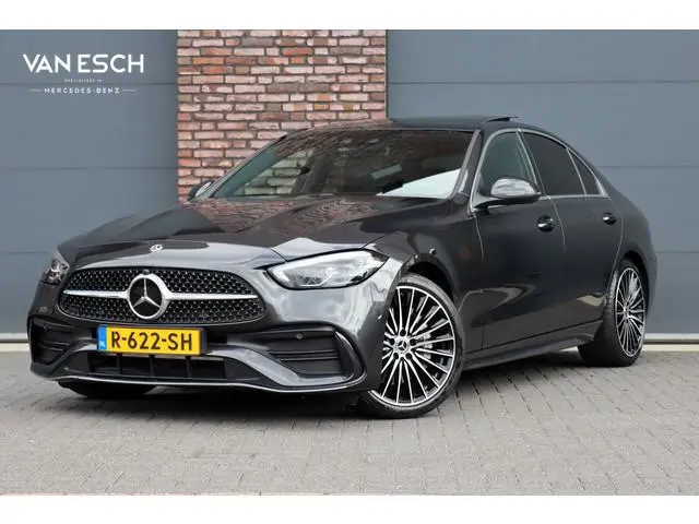 Mercedes-Benz C-klasse 200 AMG Line | Panoramadak | Distronic+ | Camera | Sfeerverlichting Premium |...