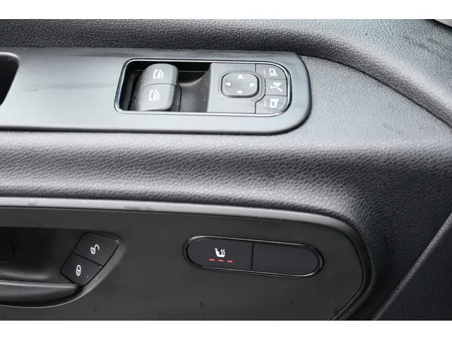 Mercedes-Benz eSprinter