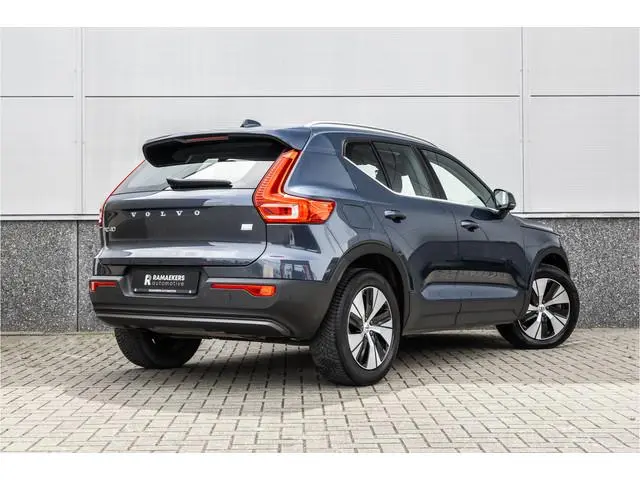 Volvo XC40 1.5 T4 Recharge Inscription Expression Carplay / Android auto / Climate control