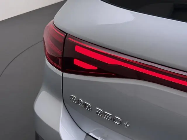 Mercedes-Benz EQB 250+ Progressive line 71 kWh | Trekhaak Sfeer DAB