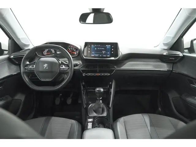 Peugeot 208 PureTech 100 Allure | Afneembare Trekhaak | Camera | Apple Carplay | Parkeersensoren