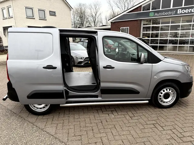 Opel Combo 1.5D L1H1 Edition + Schufdeur L+R, Navi, App Connect