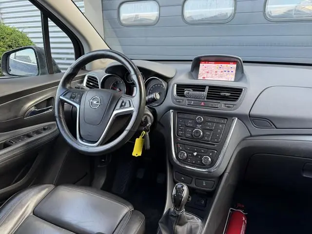 Opel Mokka 1.4 T Cosmo | Navigatie | Lederen Bekleding | Trekhaak | Stuur/Stoelverwarming | Lichtmet...