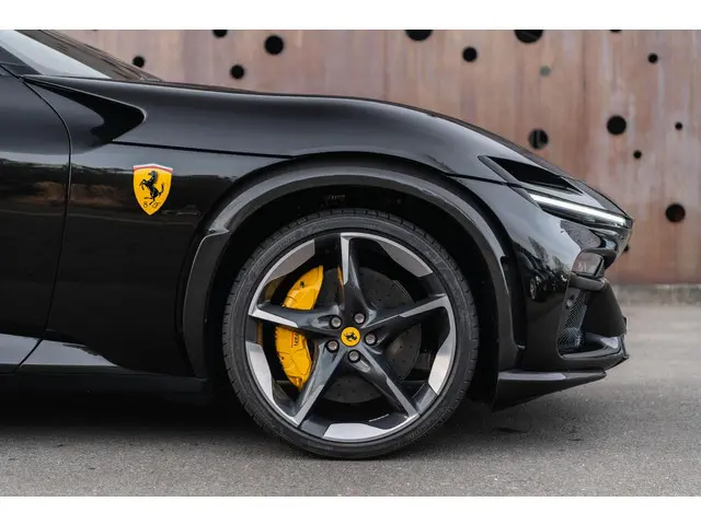 Ferrari Purosangue