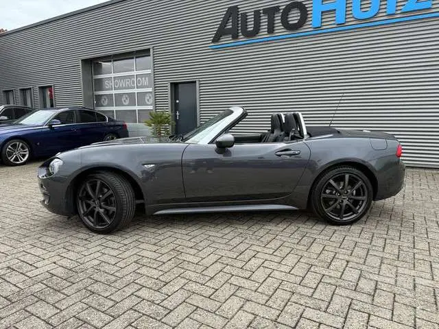 Fiat 124 Spider