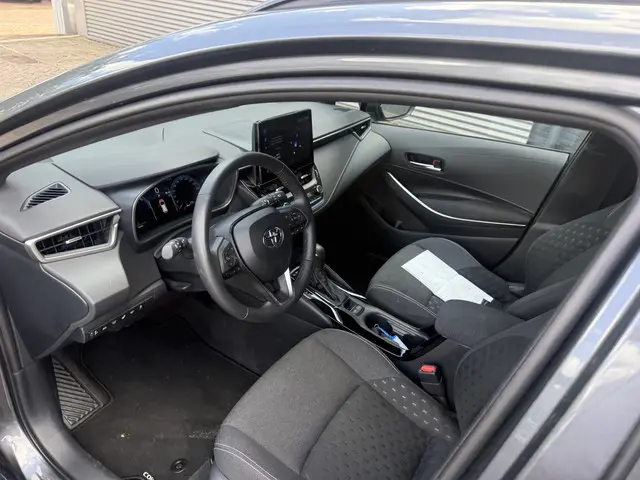 Toyota Corolla Touring Sports