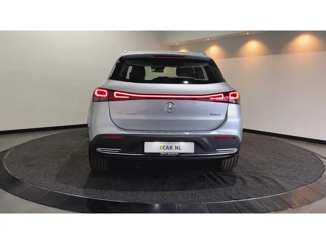 Mercedes-Benz EQA