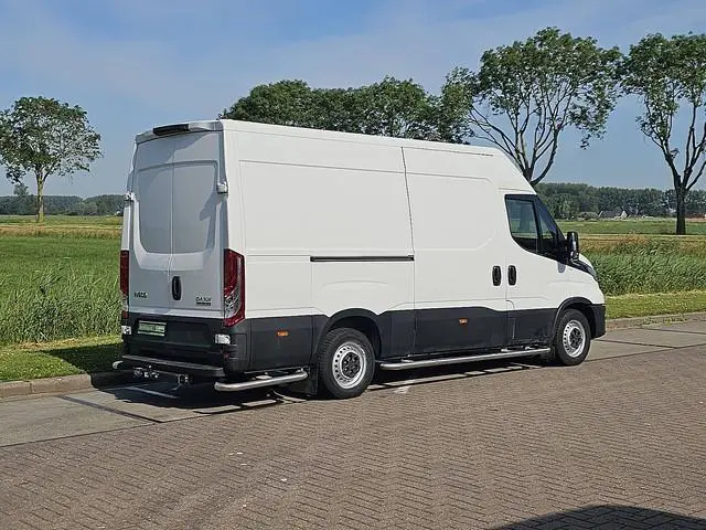 IVECO DAILY 35S14       l2h2 automaat euro6!