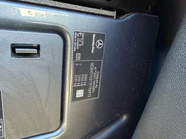 Mercedes-Benz Sprinter
