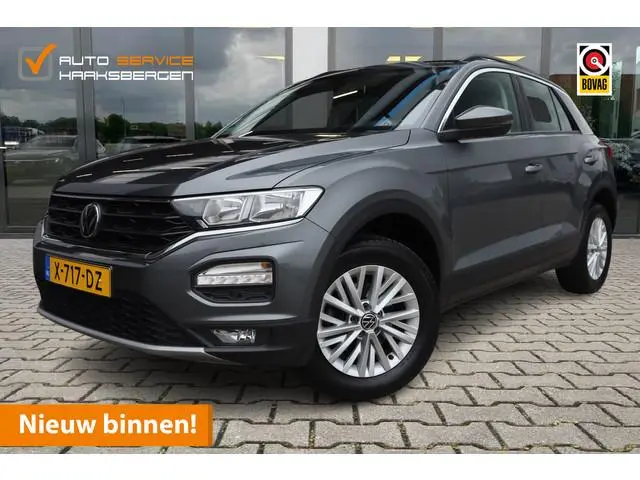 Volkswagen T-Roc 1.5 TSI Style | Trekhaak | Camera | ACC |