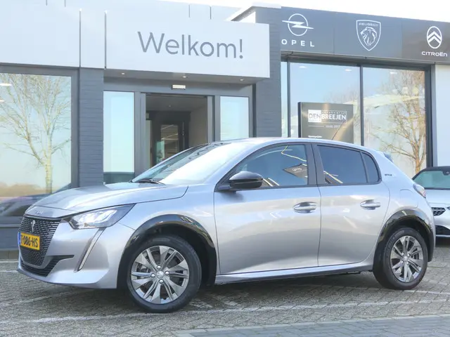 Peugeot e-208