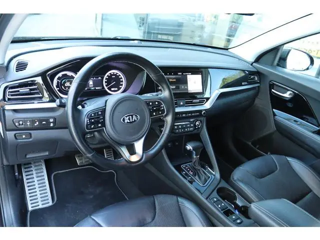 KIA NIRO 1.6 GDI HYBRID DYNAMICPLUSLINE | LEDER | ACC | CAMERA | STUUR/STOELVERW. | CARPLAY
