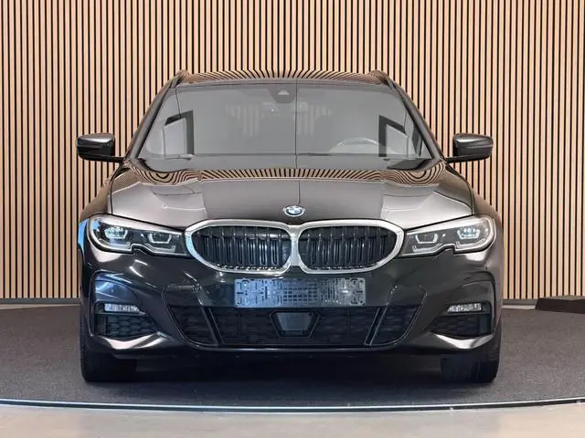 BMW 3-serie Touring 330e Plugin Hybrid 292PK Aut. M-Sport | Navi | Trekhaak | Camera | Incl. garanti...