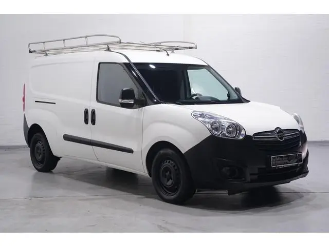 Opel Combo 1.3 CDTi 90 pk L2H1 Edition Airco, NAP, Imperiaal Cruise Control, Trekhaak, Slechts 129 d...