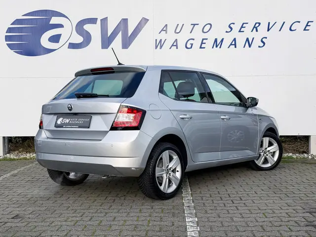 ŠKODA Fabia 1.0 Active | CarPlay | Camera | Clima | Cruise | PDC