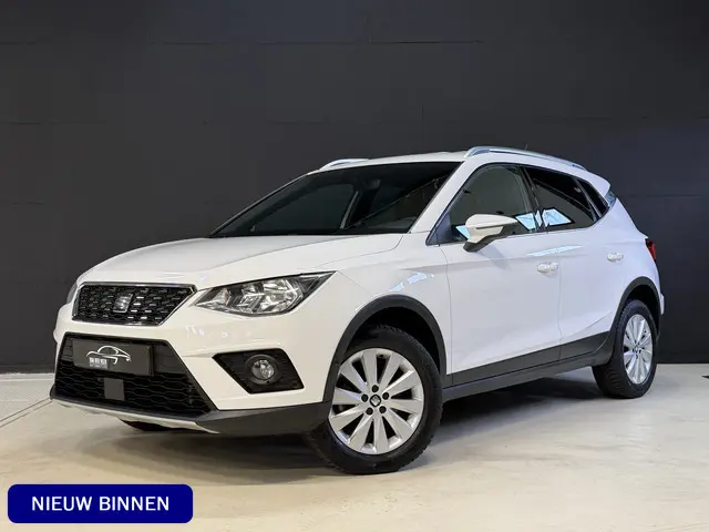 SEAT Arona 1.0 TSI Xcellence Business Intense | Camera | Sfeerverlichting | Stoelverwarming | Adapti...