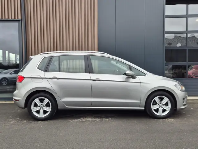 Volkswagen Golf Sportsvan