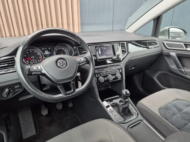 Volkswagen Golf Sportsvan