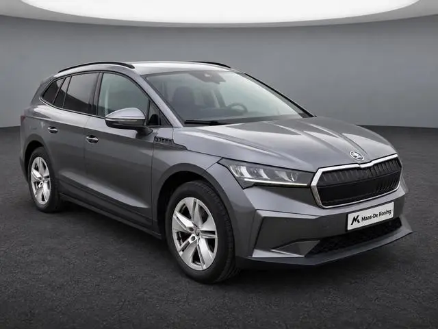 Skoda Enyaq 60 Selection 132kW/180 PK · Navigatie · Leder/stof · Apple/Android Car Play · Camera