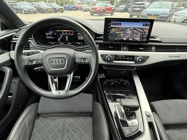 Audi S5