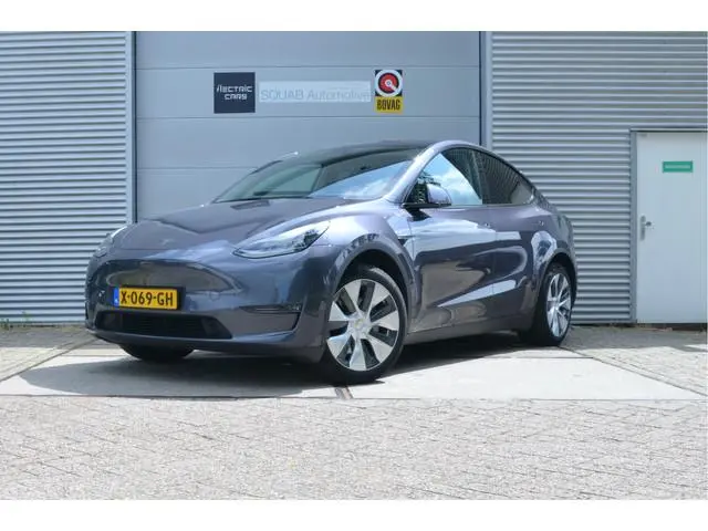 Tesla Model Y Long Range AWD 75 kWh Trekhaak (1.600kg), AutoPilot3.0 Ryzen