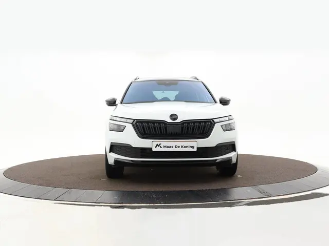 Skoda Kamiq 1.0 TSI 110pk DSG Monte Carlo · Panoramadak · Camera · P-Sensoren · Apple/Android Car Play · 18'' Inch ·