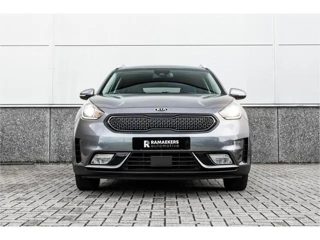 Kia Niro 1.6 GDi Hybrid BusinessLine Leder / Carplay / Trekhaak / Stuurverw.