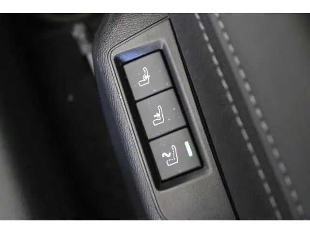 Peugeot 208 Hybrid 100 e-DCS6 GT |Massage|Stoelverw.|