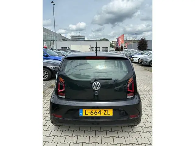 Volkswagen Up! 1.0 BMT up! beats 5-drs Airco Sportief Bj 2017 Km 85.000 Nap 1e eigenaar