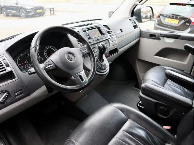 Volkswagen Transporter 2.0 TDI 140PK DSG MARGE-BTW VRIJ LUXE DUBBELE CABINE