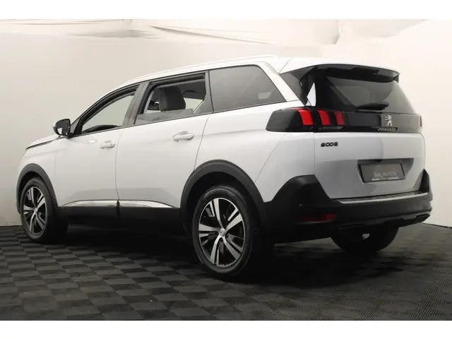Peugeot 5008 1.2 PureTech Allure |Camera|Navi| *Pasen Geopend!*