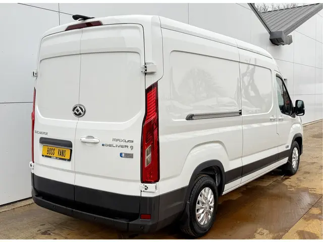 Maxus eDeliver 9 72kWh ALL-IN PRIJS 72kWh 280km WLTP L3H2 204PK Snelladen LED Airco BPM Vrij
