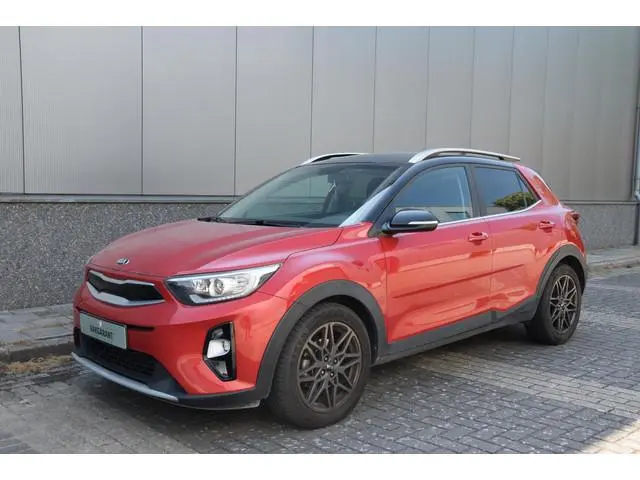 KIA Stonic 1.0 T Black Edition ISG DCT | automaat | dealer onderhouden | navigatie |