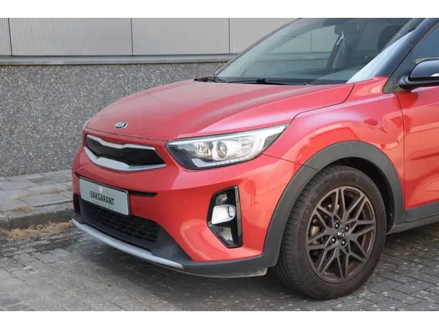 KIA Stonic 1.0 T Black Edition ISG DCT | automaat | dealer onderhouden | navigatie |