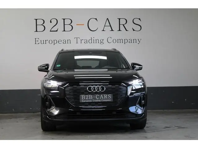 Audi Q4 e-tron 50 quattro S Competition 77 kWh | SOH 89,8 %| S-line | Warmtepomp | Trekhaak | Camera...