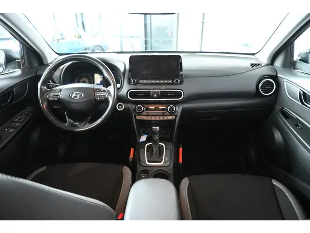 Hyundai Kona 1.6 GDI HEV Fashion Automaat Clima Navigatie Carplay Head Up Rijklaarprijs! Inruil Moge...