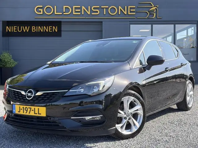 Opel Astra 1.2 Launch Elegance 2e Eigenaar,Camera,Stoelverw-Stuurverw,110pk,Navi,Carplay,Halfleder,E...