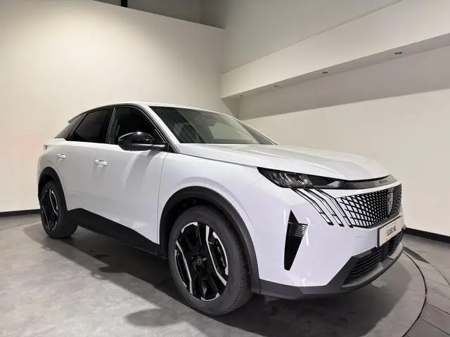 Peugeot e-3008 Allure 73 kWh | Apple Carplay/Android Auto | Camera