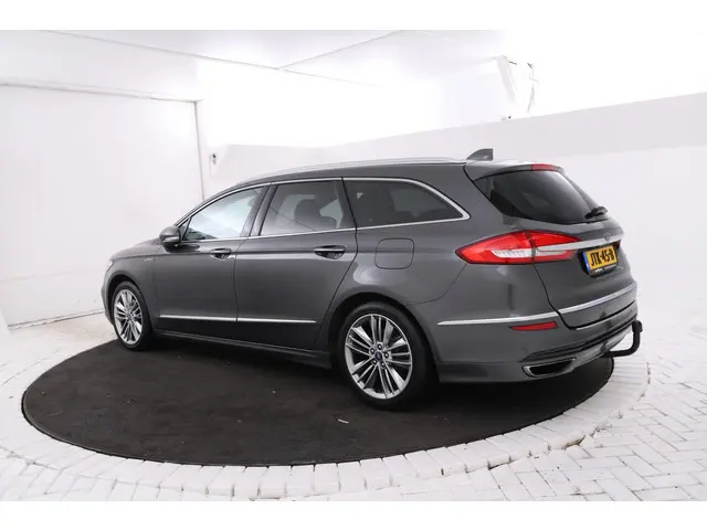 Ford Mondeo 2.0 IVCT HEV Vignale Automaat, Leer, Climate, navigatie.