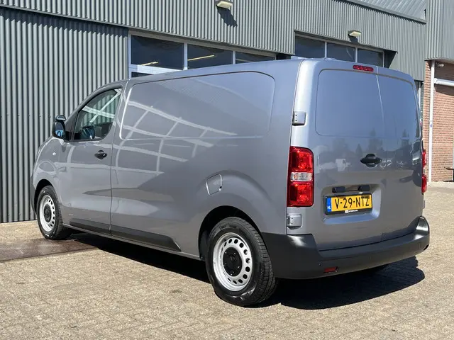 Peugeot Expert 1.5 BlueHDI Marge BTW en BPM vrij!! Airco Cruise controle Navigatiesysteem 2-Persoons...