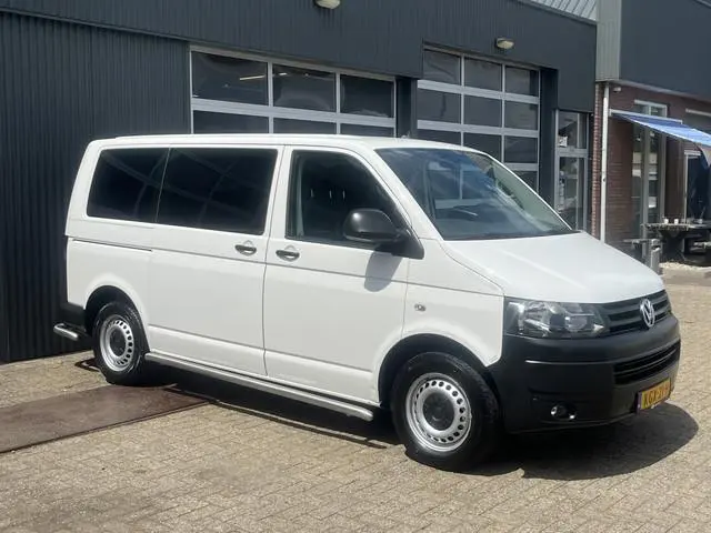 Volkswagen Transporter Kombi 2.0 TDI L1H1 140pk DSG Automaat Btw en bpm vrij 9-Persoons Trekhaak Air...