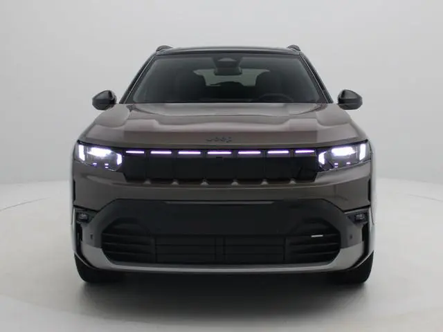 Jeep Compass First Edition 74 kWh | Direct Leverbaar | Panoramdak Gratis | NAVI | Stoelverwarming +...