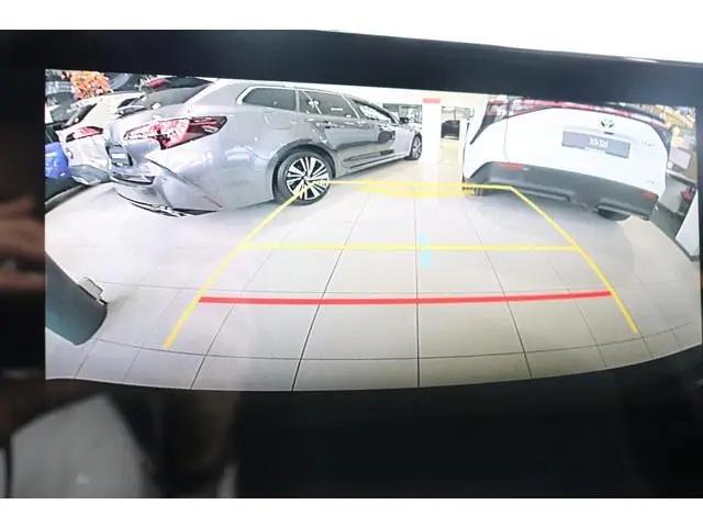 Toyota C-HR+
