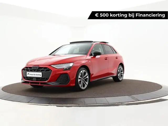 Audi A3 Sportback 45 TFSIe 272pk S-tronic S edition Competition · Panoramadak · Camera · Keyless · E...